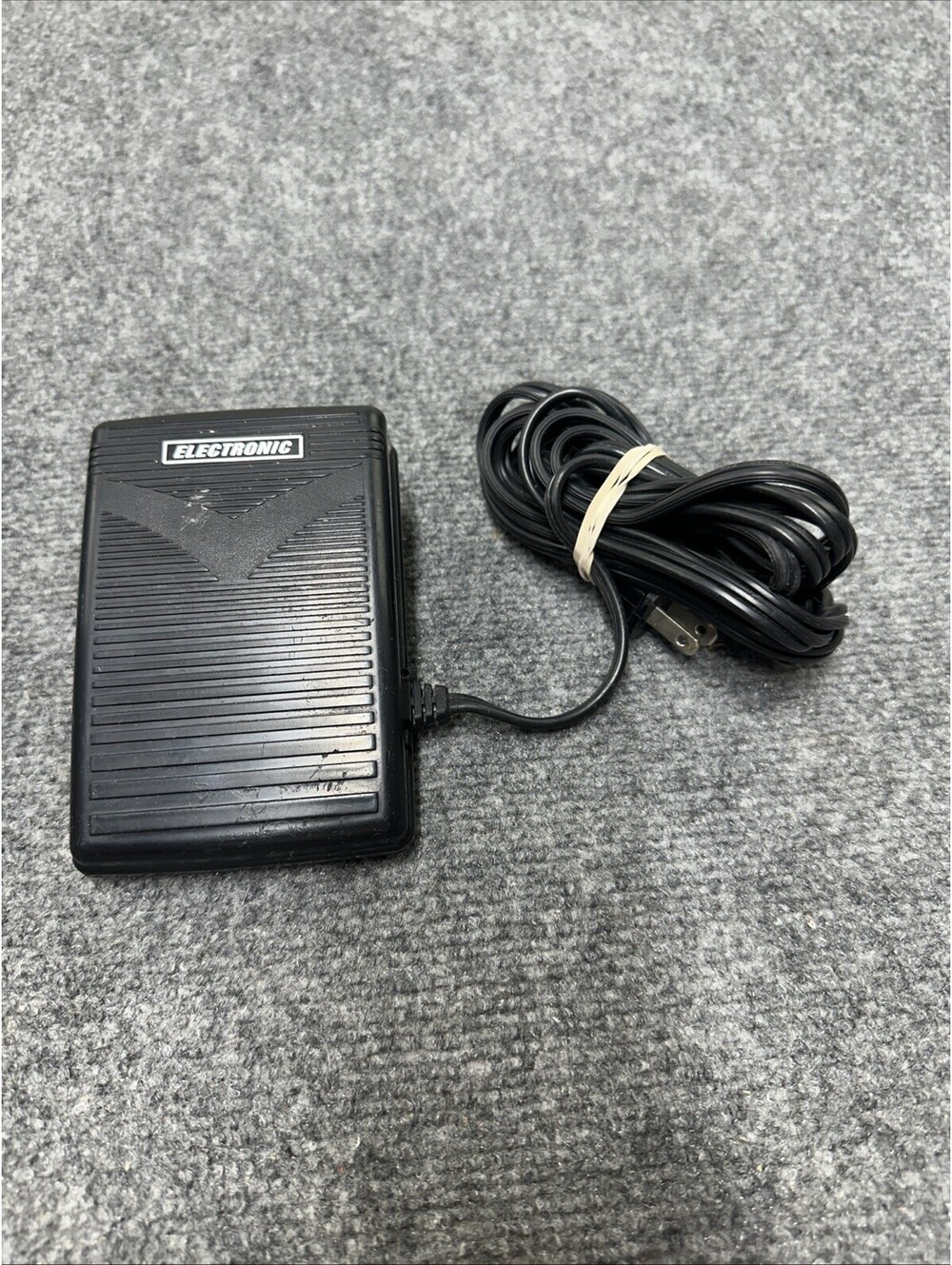 Singer Sewing Machine Foot Pedal, Speed Controller Model 4c-316b 3-Pin